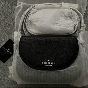 NEW Kate Spade black crossbody - small NWT Leila mini